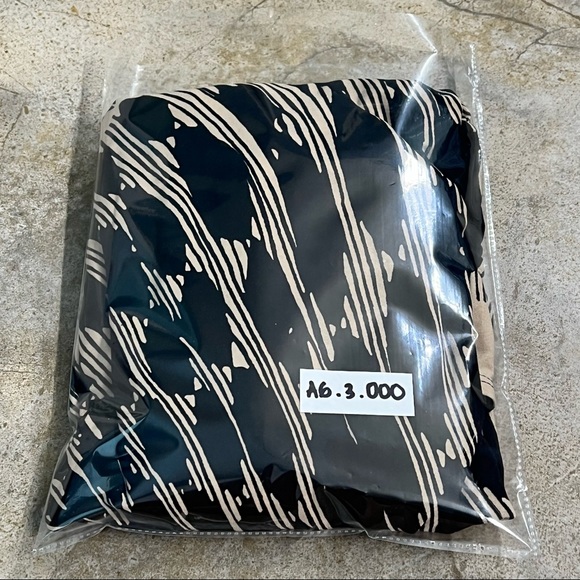 Bisou Bisou Sheath Dress Bell Sleeve Black/Brown - Picture 9 of 9